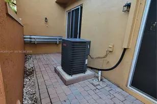 2335 Mariner Ct, Dania Beach, FL 33312 - Photo 10