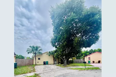 12271 SW 205th St, Miami, FL 33177 - Photo 1