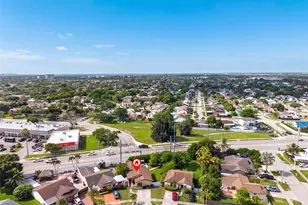 12422 SW 199th St, Miami, FL 33177 - Photo 32
