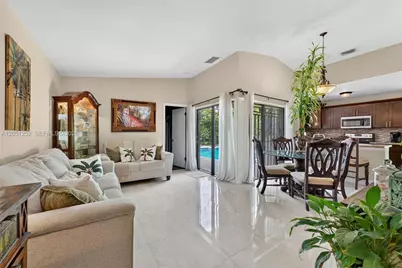 12422 SW 199th St, Miami, FL 33177 - Photo 18