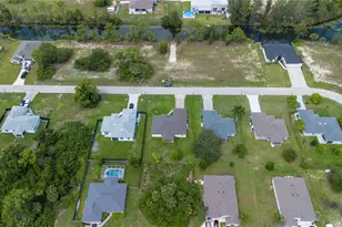 4129 NE 19th Pl, Cape Coral, FL 33909 - Photo 52