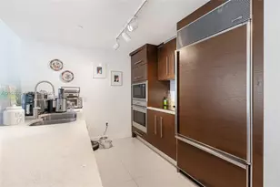 475 Brickell Ave, Miami, FL 33131 - Photo 8