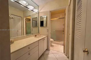 6453 W Pinehurst Cir W, Tamarac, FL 33321 - Photo 16