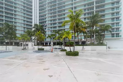 100 Bayview Dr #2014, Sunny Isles Beach, FL 33160 - Photo 48