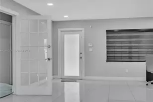 13231 SW 68th St, Miami, FL 33183 - Photo 2
