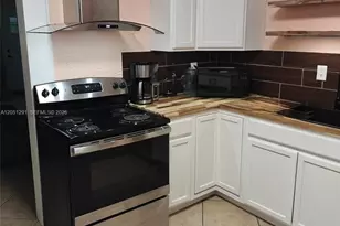 2418 Scott St, Hollywood, FL 33020 - Photo 8