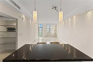 19390 Collins Ave, Sunny Isles Beach, FL 33160 - Photo 2