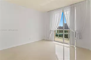 19390 Collins Ave, Sunny Isles Beach, FL 33160 - Photo 26