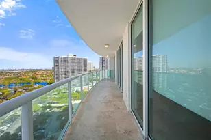20201 E Country Club Dr, Aventura, FL 33180 - Photo 26