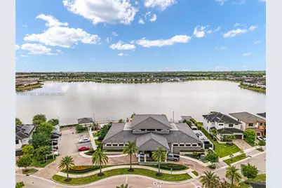 8900 NW 161st Ter, Miami Lakes, FL 33018 - Photo 64
