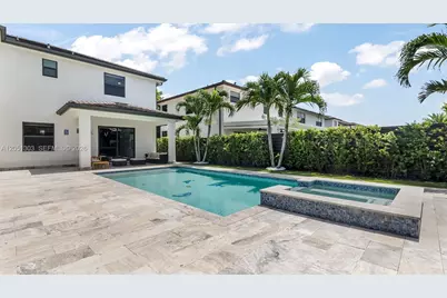 8900 NW 161st Ter, Miami Lakes, FL 33018 - Photo 46