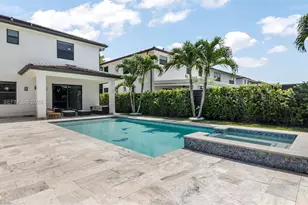 8900 NW 161st Terrace, Miami Lakes, FL 33018 - Photo 46