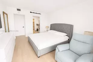 20505 E Country Club Dr, Aventura, FL 33180 - Photo 10