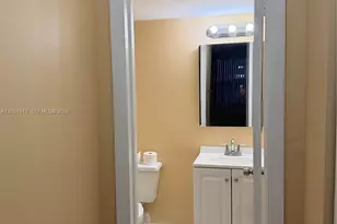 14311 N Kendall Dr, Miami, FL 33186 - Photo 14