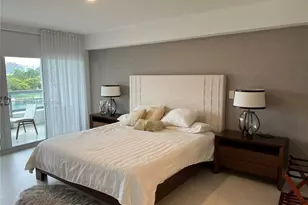 9261 E Bay Harbor Dr, Bay Harbor Islands, FL 33154 - Photo 4