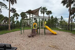 149 Lakeside Lndg Ct, Royal Palm Beach, FL 33411 - Photo 14