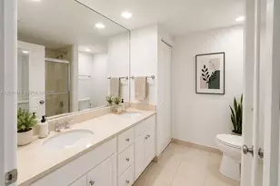 2000 N Bayshore Dr, Miami, FL 33137 - Photo 16