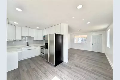685 SE Park Dr, Hialeah, FL 33010 - Photo 1
