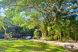 14241 Memorial Hwy 9F Hwy, Miami, FL 33161 - Photo 32