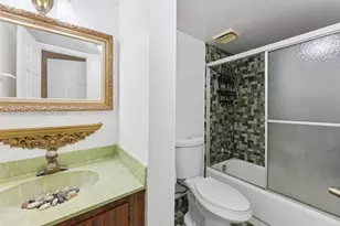 14241 Memorial Hwy 9F Hwy, Miami, FL 33161 - Photo 22