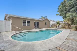8410 SW 20th St, North Lauderdale, FL 33068 - Photo 6