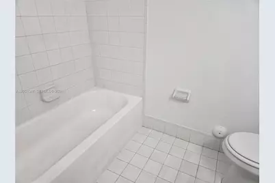 2460 SE 16th Ter #100, Homestead, FL 33035 - Photo 12