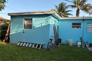 1011 NW 183rd Dr, Miami Gardens, FL 33169 - Photo 4