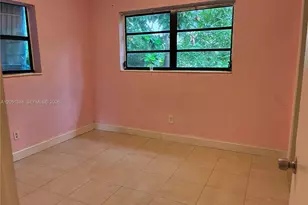 1011 NW 183rd Dr, Miami Gardens, FL 33169 - Photo 26