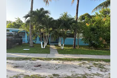 1011 NW 183rd Dr, Miami Gardens, FL 33169 - Photo 4