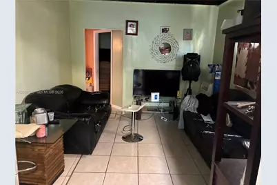 1011 NW 183rd Dr, Miami Gardens, FL 33169 - Photo 44