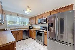4201 NW 73rd Ave, Lauderhill, FL 33319 - Photo 4