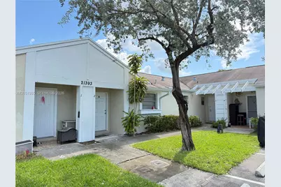 21393 NE 8th Ct #3, Miami, FL 33179 - Photo 2