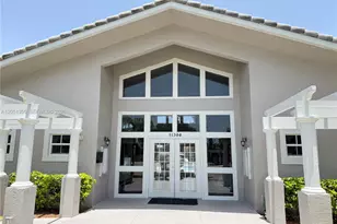 21393 NE 8th Ct, Miami, FL 33179 - Photo 30