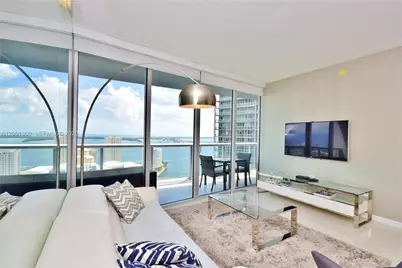 465 Brickell Avenue #3205, Miami, FL 33131 - Photo 4