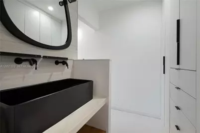 50 NE 124th Ter, North Miami, FL 33161 - Photo 22