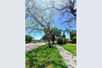 201 Flagler Dr #201, Miami Springs, FL 33166 - Photo 18