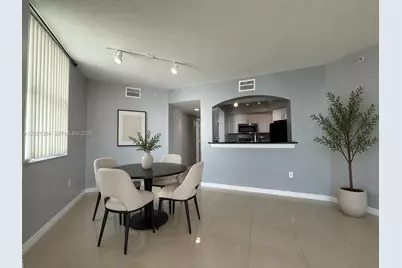 9201 Collins Ave #521, Surfside, FL 33154 - Photo 6