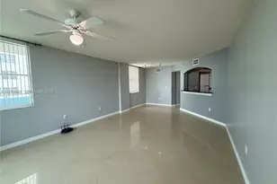 9201 Collins Ave, Surfside, FL 33154 - Photo 4