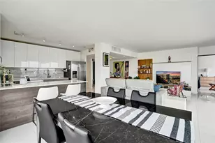 11111 Biscayne Blvd, Miami, FL 33181 - Photo 36