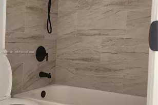 1599 Veracruz Ln, Weston, FL 33327 - Photo 28