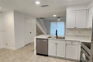 1599 Veracruz Ln, Weston, FL 33327 - Photo 8