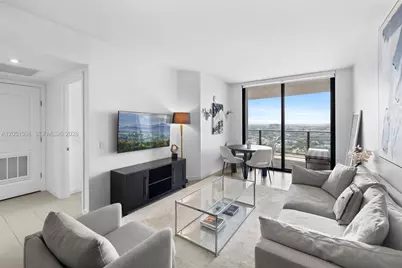 1600 NE 1st Ave #3111, Miami, FL 33132 - Photo 2