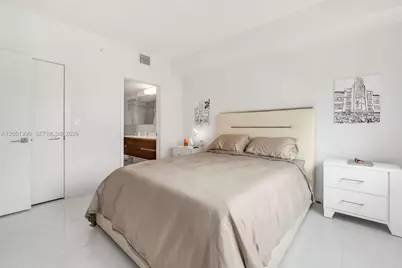 301 Altara Ave #824, Coral Gables, FL 33146 - Photo 18