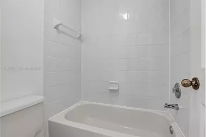 14147 N Forest Oak Cir, Davie, FL 33325 - Photo 26