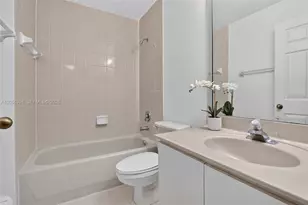 14147 N Forest Oak Cir, Davie, FL 33325 - Photo 30