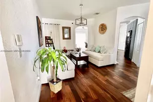 7472 NW 112 Path, Doral, FL 33178 - Photo 4