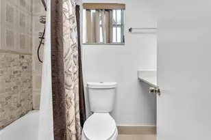 13500 NE 3rd Ct, North Miami, FL 33161 - Photo 14