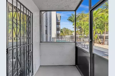 13500 NE 3rd Ct #121, North Miami, FL 33161 - Photo 6