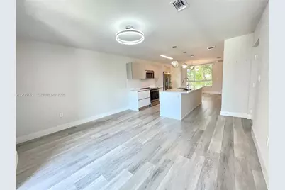 2535 NE 193rd St #3212, Miami, FL 33180 - Photo 2