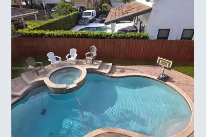 16453 SW 75th Ter, Miami, FL 33193 - Photo 10